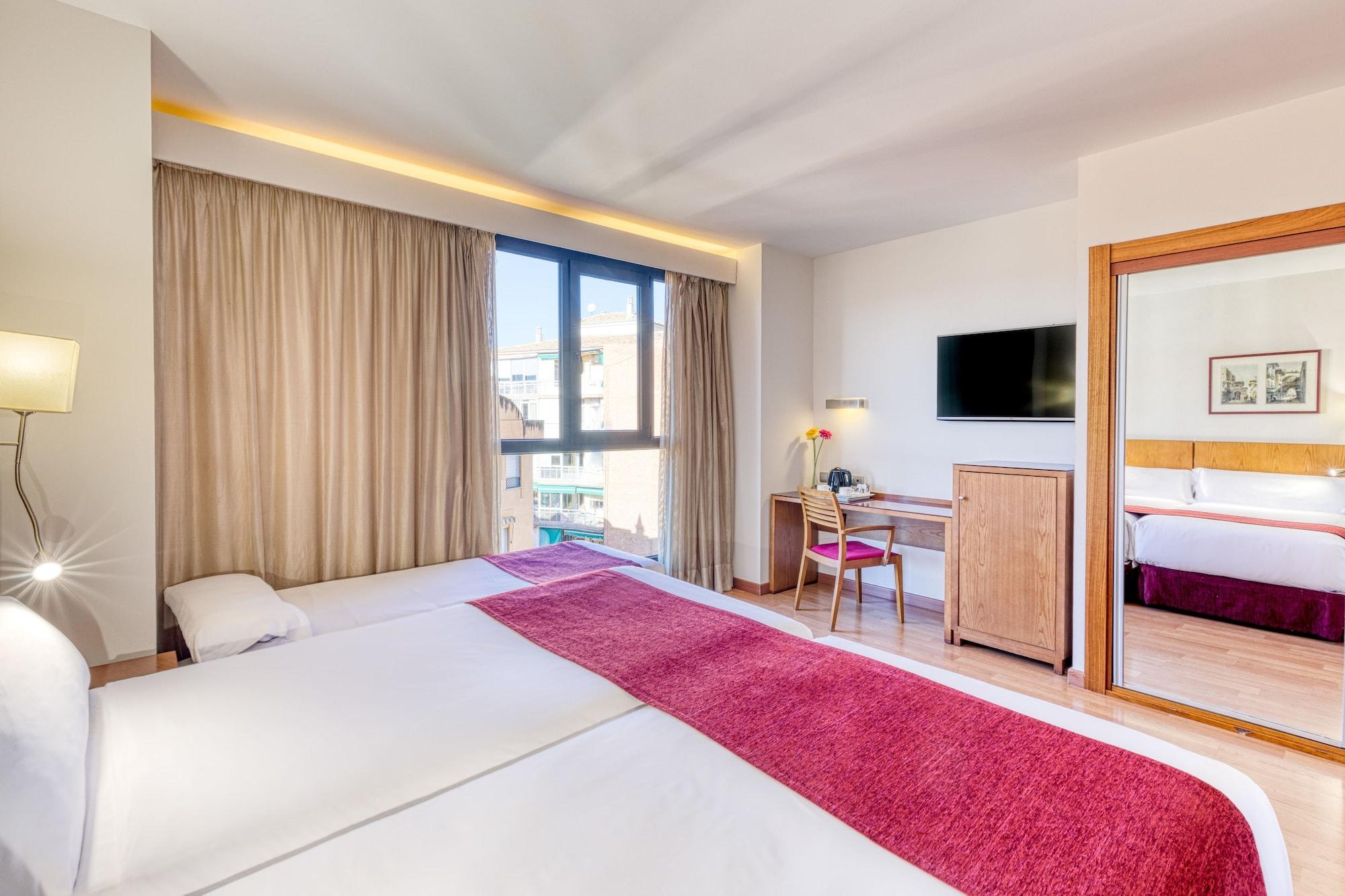 Senator Granada Hotel Ngoại thất bức ảnh