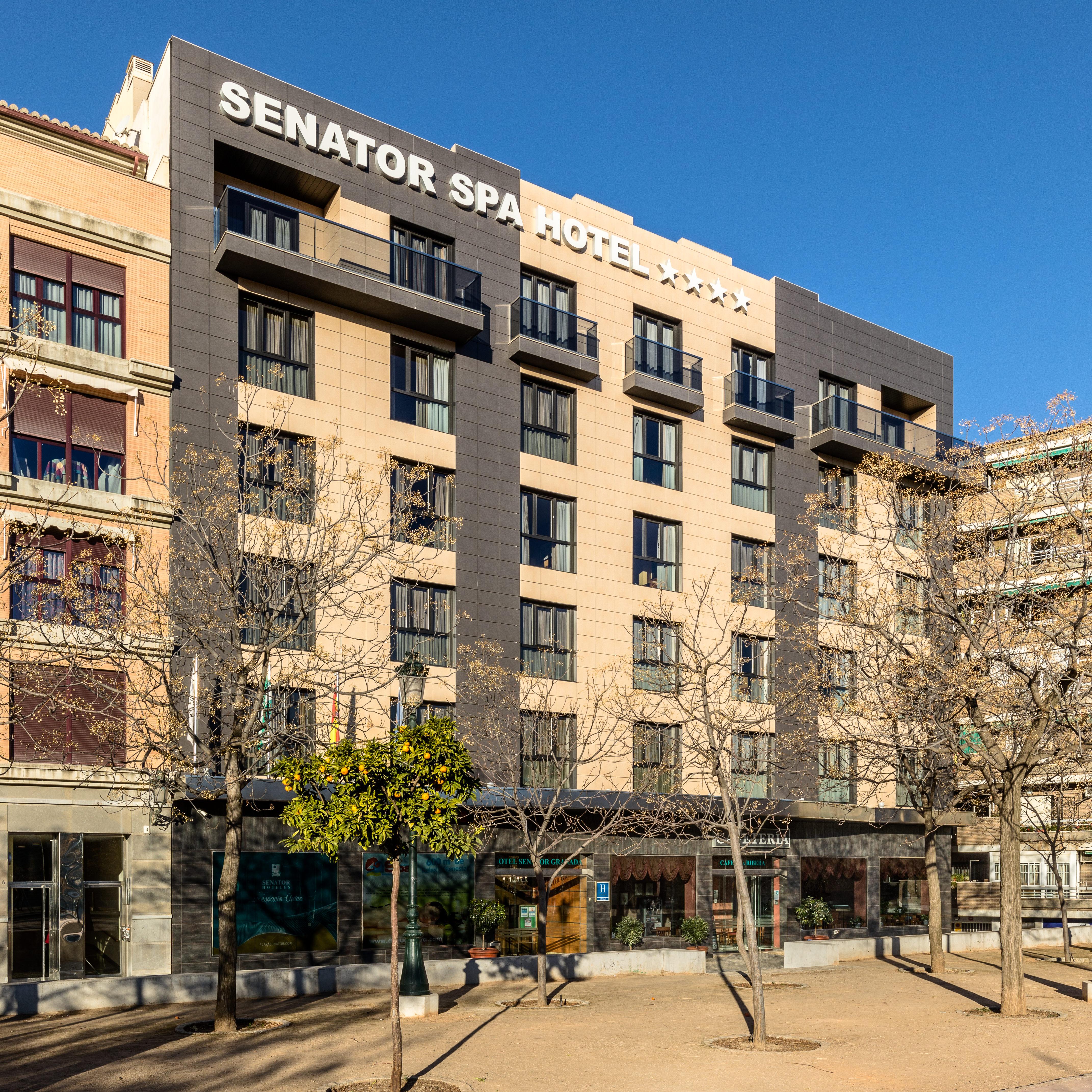 Senator Granada Hotel Ngoại thất bức ảnh