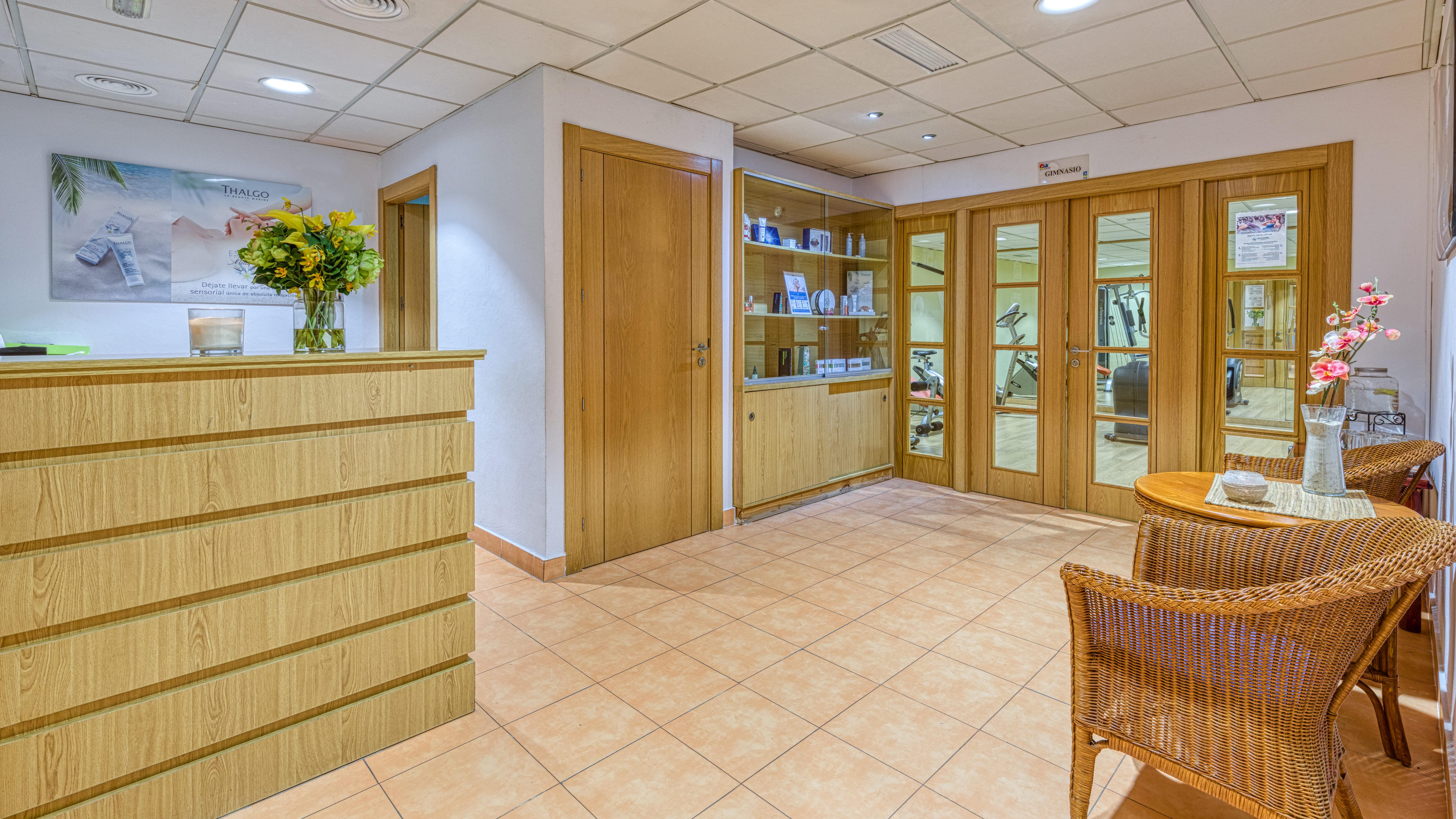 Senator Granada Hotel Ngoại thất bức ảnh