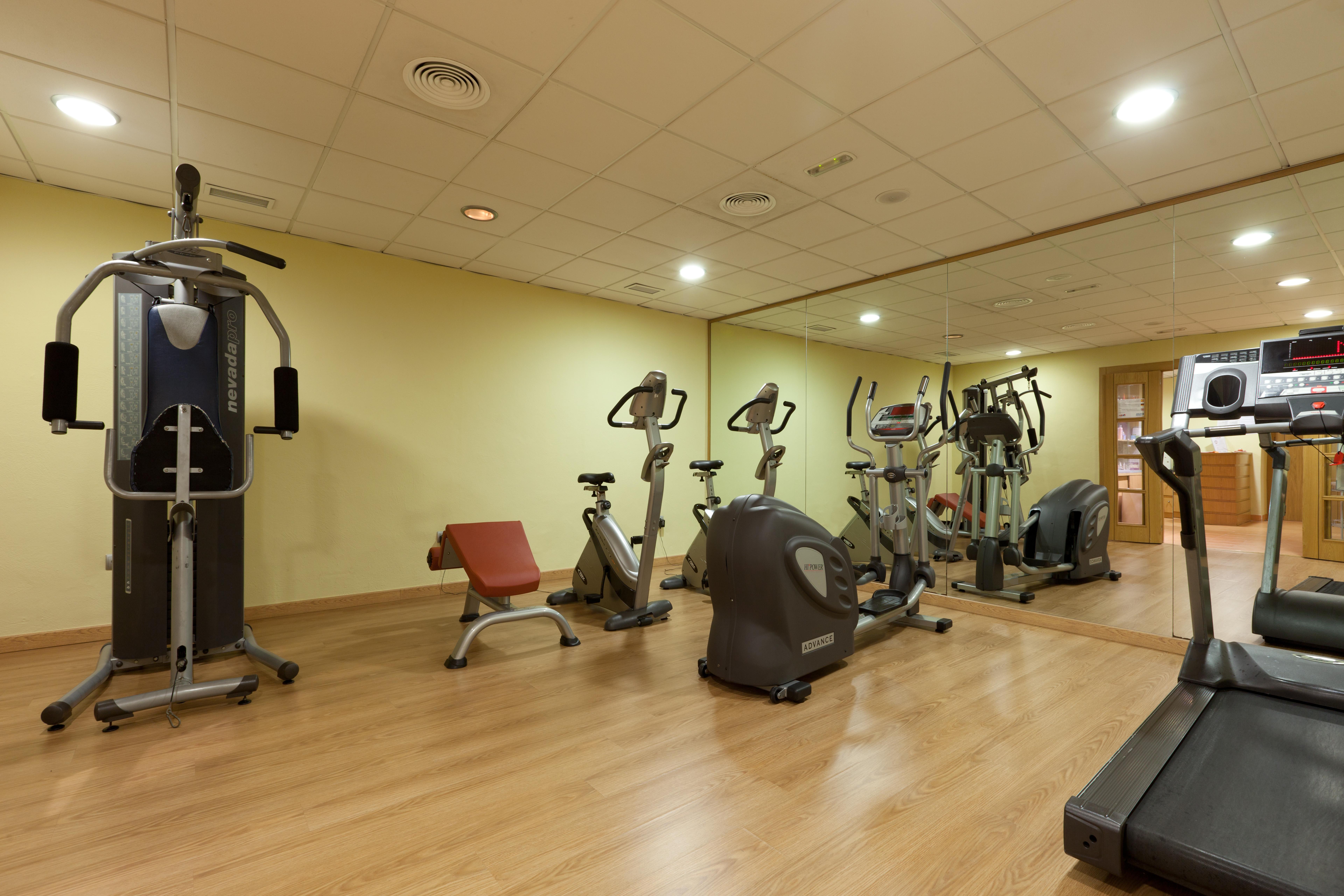 Senator Granada Hotel Ngoại thất bức ảnh