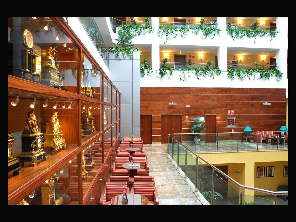 Senator Granada Hotel Ngoại thất bức ảnh