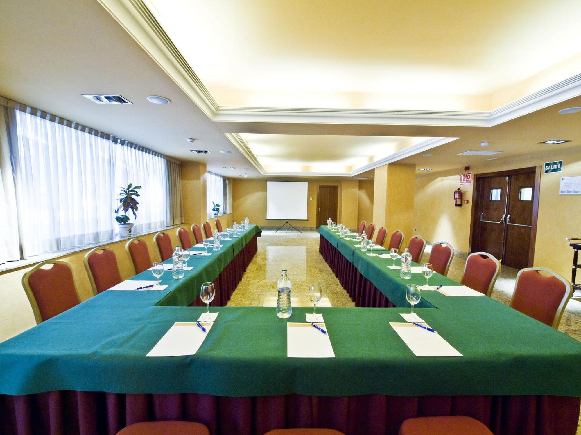 Senator Granada Hotel Kinh doanh bức ảnh