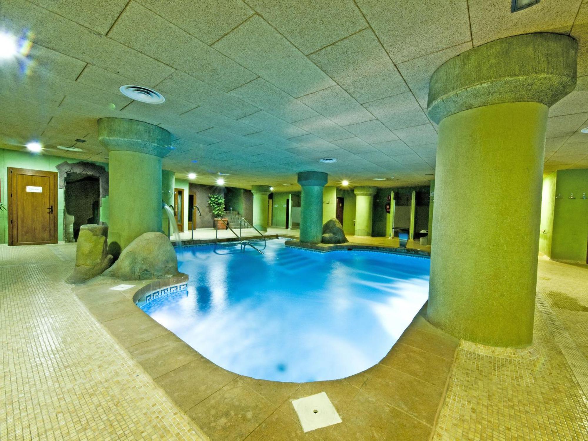 Senator Granada Hotel Ngoại thất bức ảnh