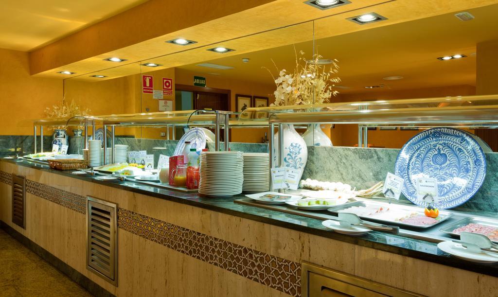 Senator Granada Hotel Ngoại thất bức ảnh