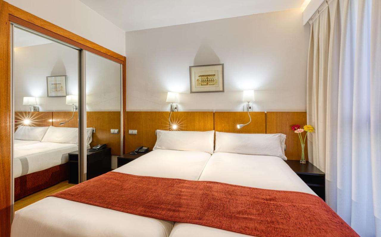Senator Granada Hotel Ngoại thất bức ảnh