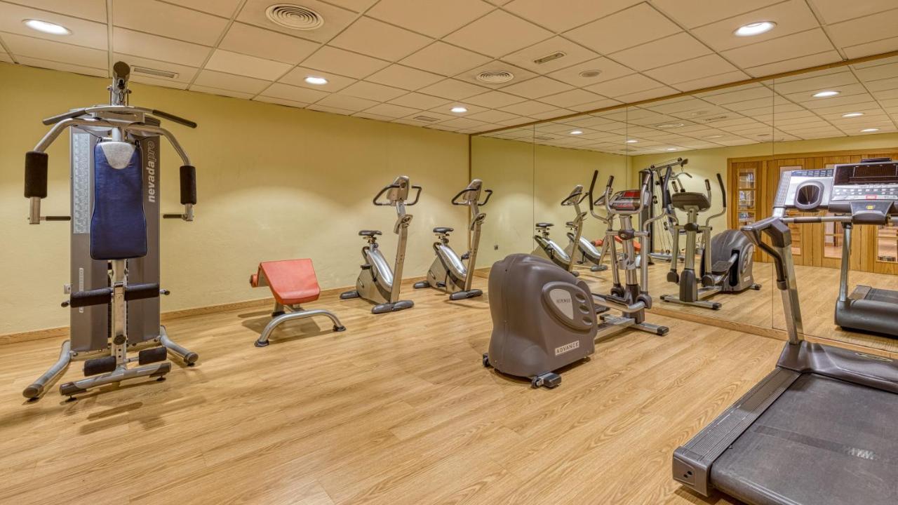Senator Granada Hotel Ngoại thất bức ảnh