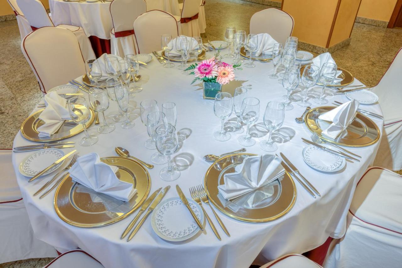 Senator Granada Hotel Ngoại thất bức ảnh